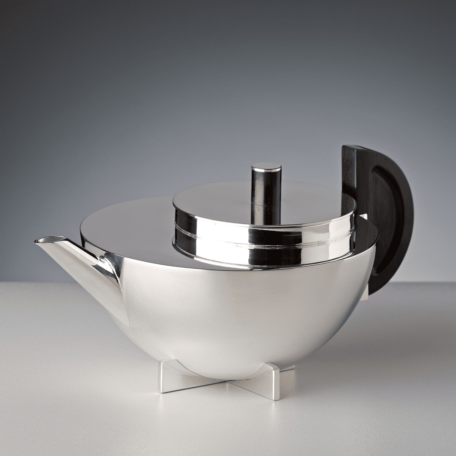 Bauhaus Çay özlü pot Marianne Brandt resmi