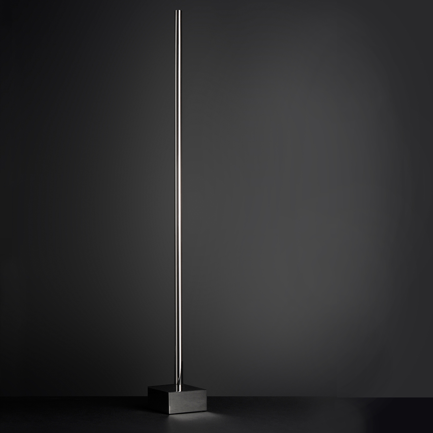 Central Oú Table Lamp. Discover how the Bauhaus influenced design history