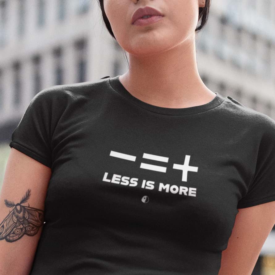 תמונה של Less is more